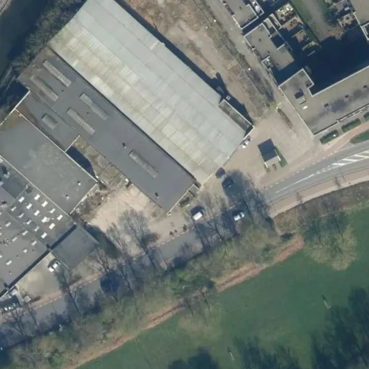 Verlaten Bedrijfspand