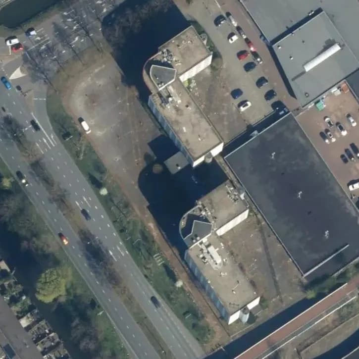 Verlaten Kantoorpand