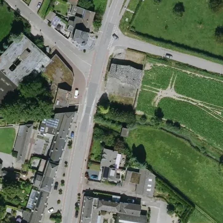 Verlaten Tankstation