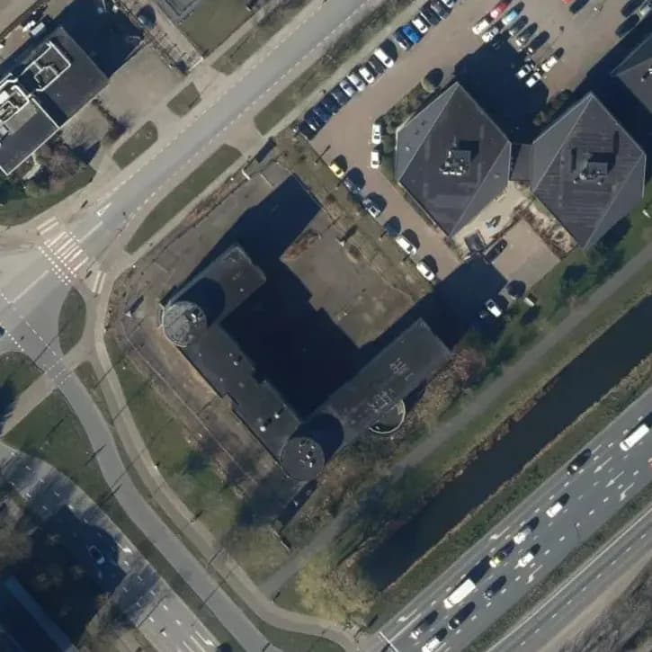 Verlaten Kantoorpand