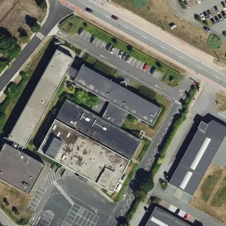 Verlaten Kantoorpand