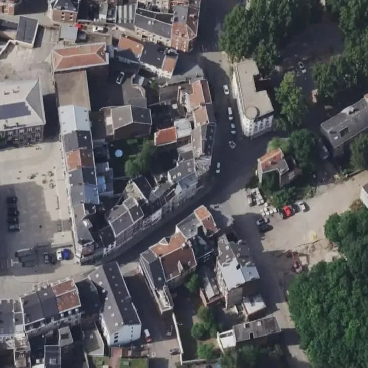 Verlaten Grachtenpand