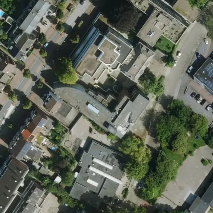 Verlaten Kantoorpand