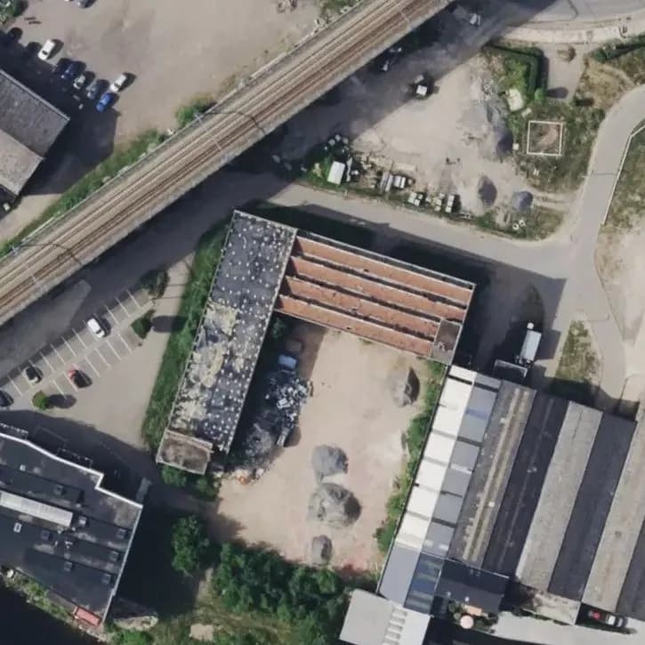 Verlaten LCE Fabriek