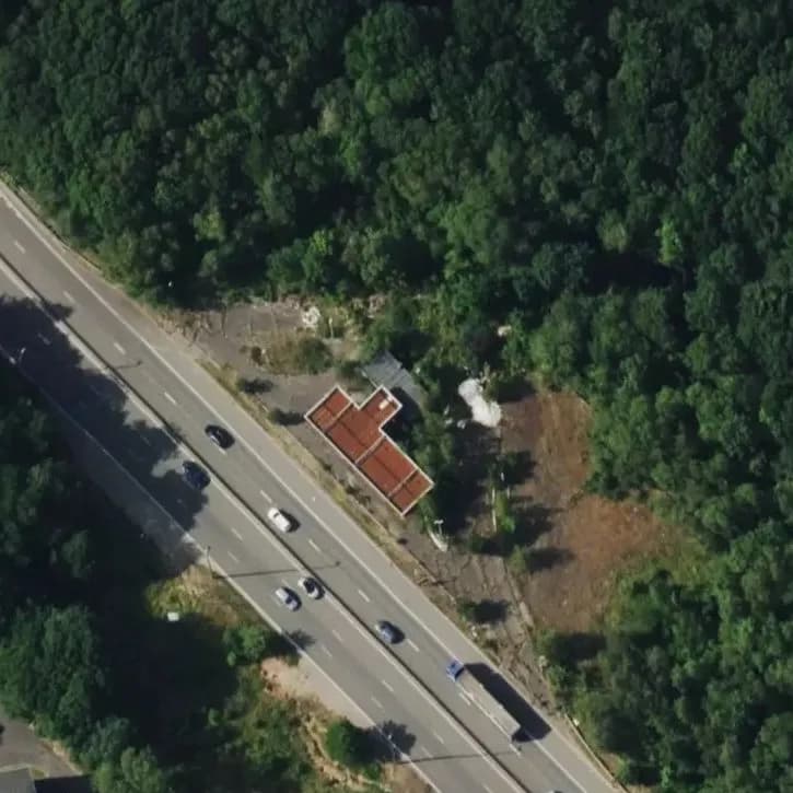 Verlaten Tankstation