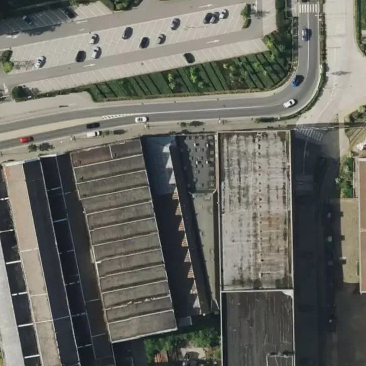 Verlaten Bedrijfspand