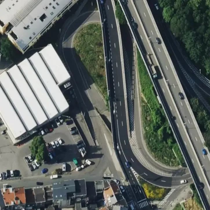 Verlaten Ghost Bus Tunnel