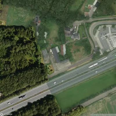 Verlaten Auto Garage